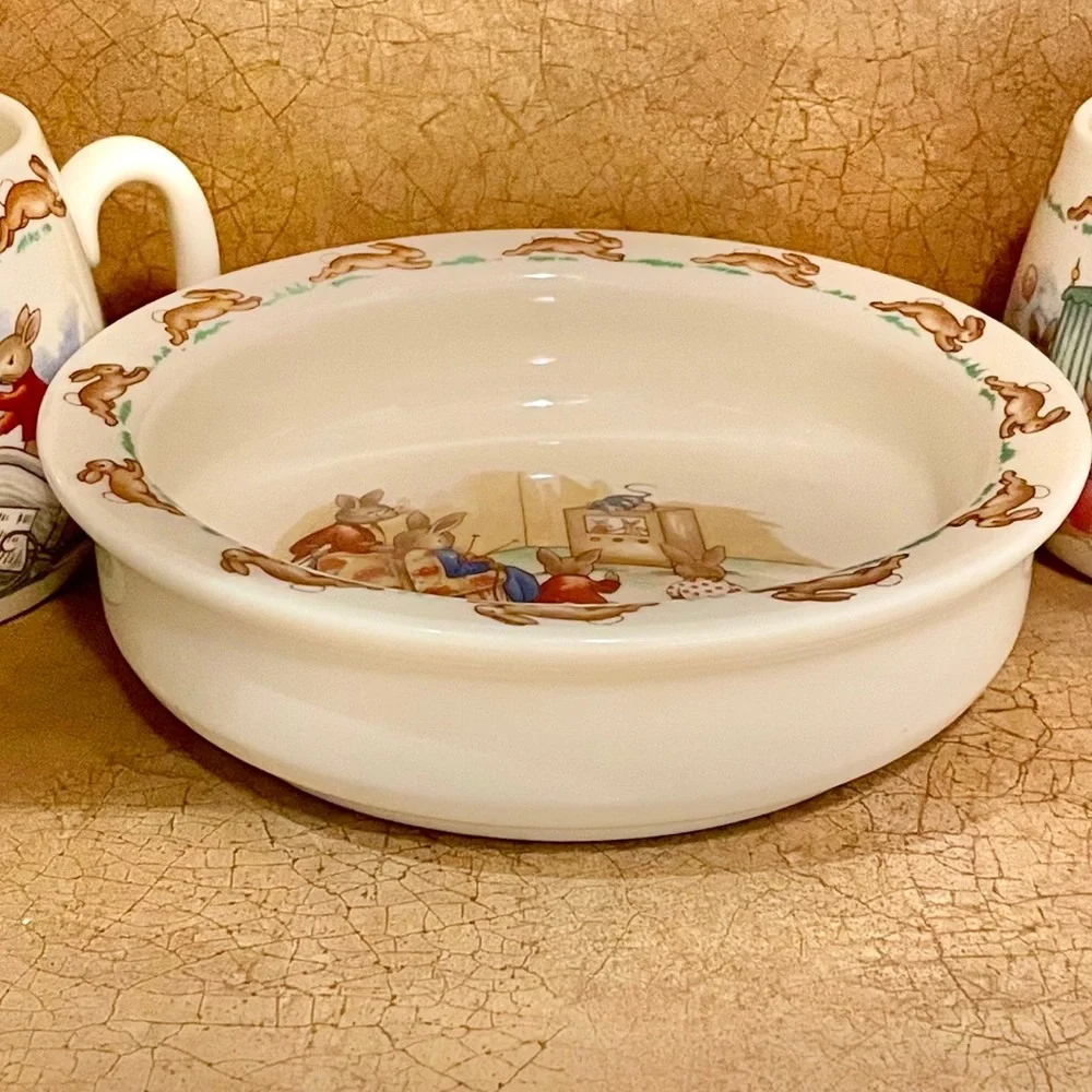 Vintage Royal Doulton Bunnykins Fine Bone China TV Time Cereal/Porridge Bowl